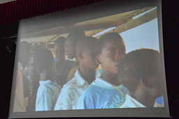 Foto von der Vorstellung des Ghana-Projekts „Kinder Paradise“ am 30.04.2015