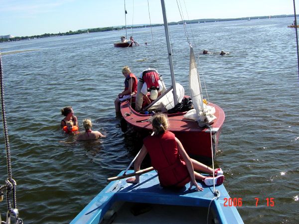 Foto vom Training der Segel-AG auf dem Steinhuder Meer 2006