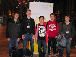 Foto der Schüler vom TGG beim MINT400-Hauptstadtforum in Berlin 2013