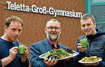 Foto von Thomas Stahlmann, Ulf Rott und Jasper Poppens vor dem TGG